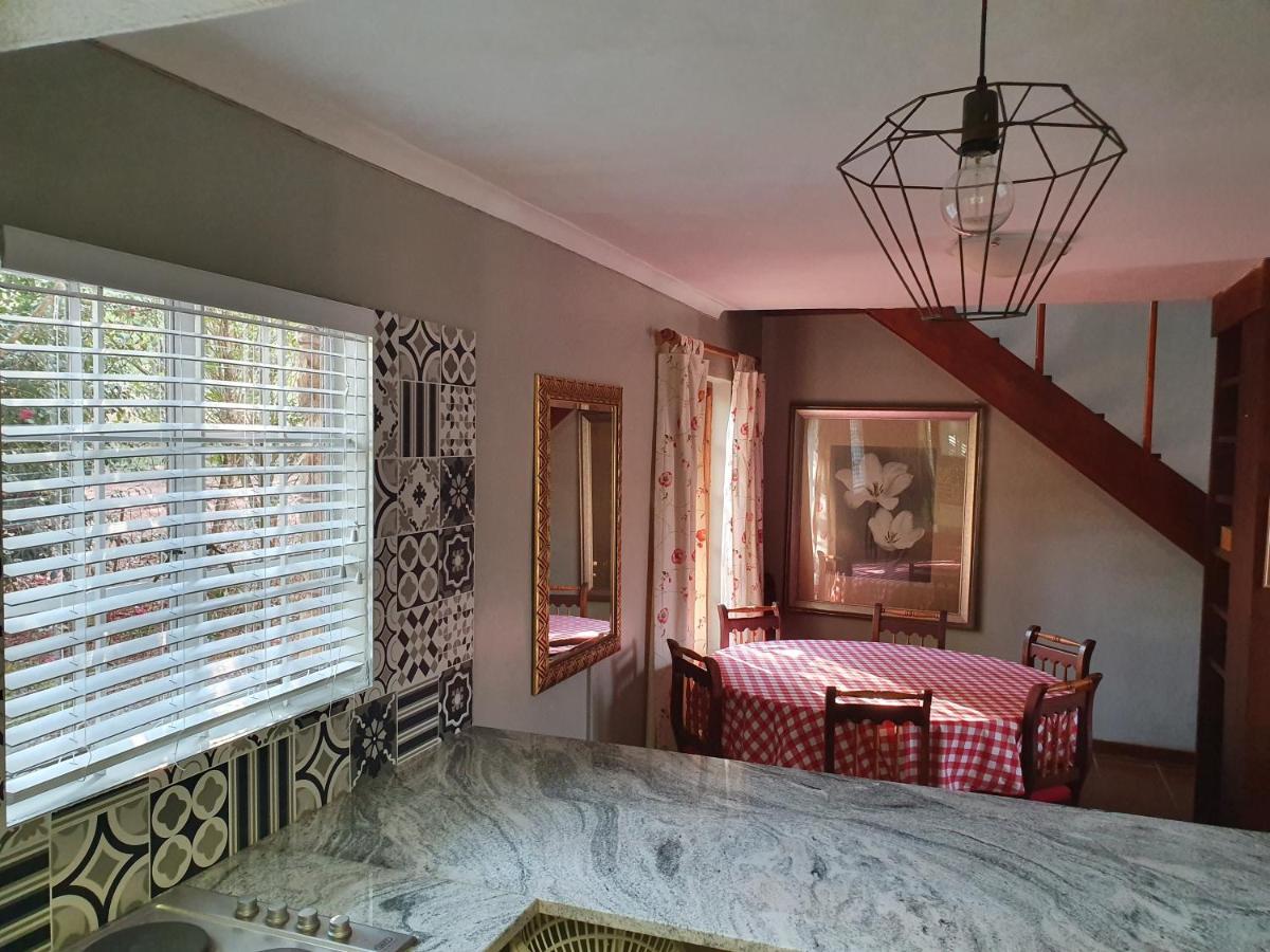 Alm-Ü Villa Dullstroom Dış mekan fotoğraf